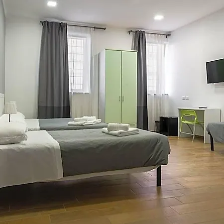 Bella Hotel