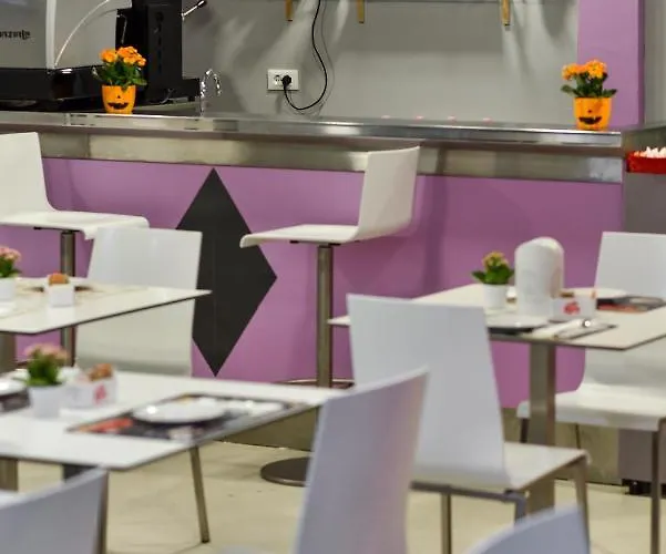 Ξενοδοχείο Bella 3*